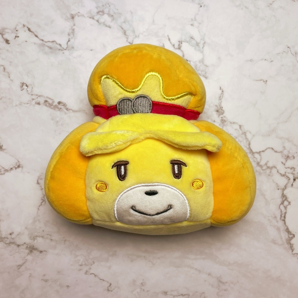 Animal Crossing’s Isabelle Plushy 💛💛